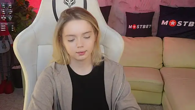 Cassy-Celestial  online show from 12-22-24, 12:07