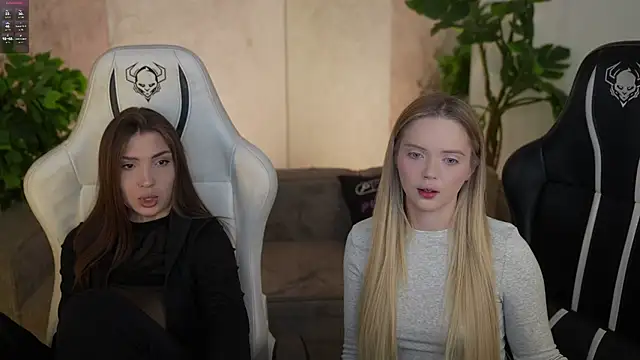 Cassy-Celestial  online show from 11-28-25, 08:28