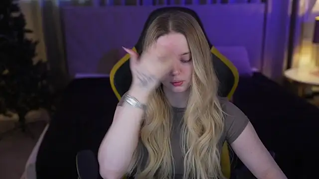 Cassy-Celestial  online show from 01-14-26, 09:15