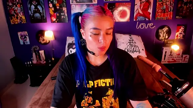 anne cross online show from 01-17-25, 03:23