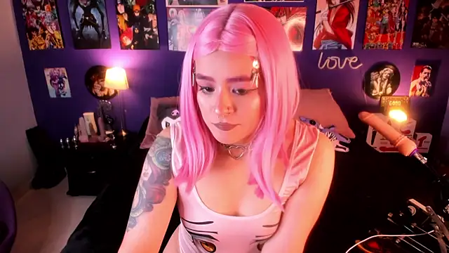 anne cross online show from 01-29-25, 01:37