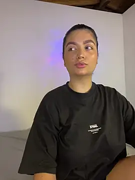 Snapshot of DashaStar chatting on 02-08-25, 01:54 DashaStar online show from 02-08-25, 01:54