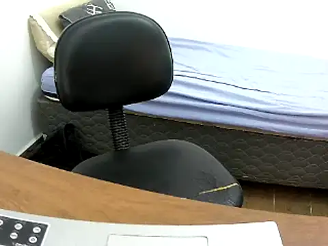 Morenatranss online show from 01-20-25, 10:18