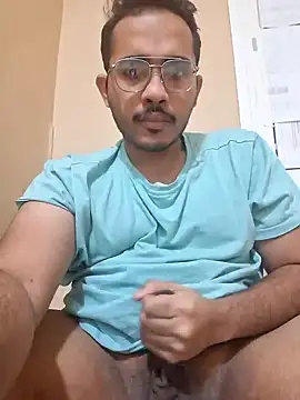 Snapshot of alesssterling chatting on 02-02-25, 03:28 alesssterling online show from 02-02-25, 03:28