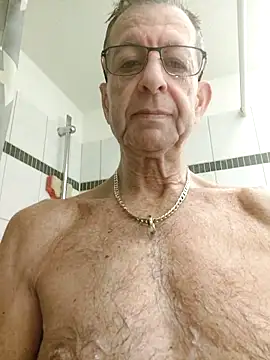 Jossi15 online show from 01-06-26, 05:49