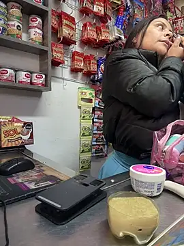 Snapshot of Sol_biglips chatting on 01-02-25, 03:19 Sol biglips online show from 01-02-25, 03:19