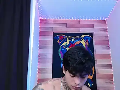 Snapshot of ray_coopers chatting on 12-21-24, 12:42 ray coopers online show from 12-21-24, 12:42