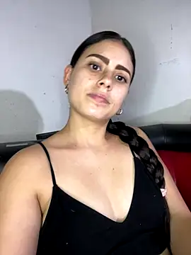 Azuna25 online show from 11-26-25, 06:53