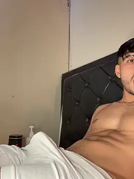 tom thick online show from 11-19-25, 03:01