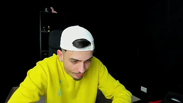 BrandonTate online show from 04-14-26, 04:35