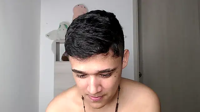 kaiine190 online show from 11-10-25, 08:24