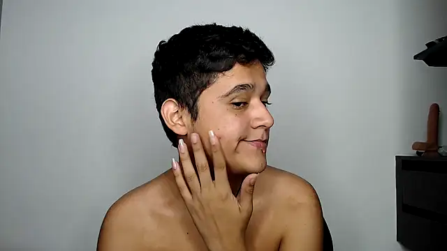 kaiine190 online show from 04-19-26, 06:56