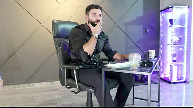 mattmasterss online show from 12-04-24, 04:10