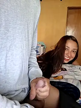 Snapshot of Bonnie_Clydeee chatting on 06-19-26, 10:52 Bonnie Clydeee online show from 06-19-26, 10:52