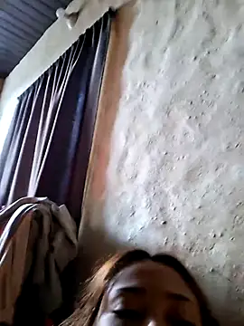 Snapshot of Bonnie_Clydeee chatting on 07-10-26, 11:35 Bonnie Clydeee online show from 07-10-26, 11:35