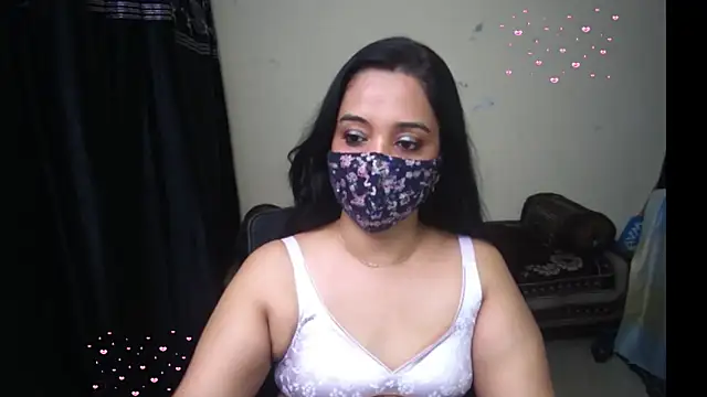 Arushisingh8888 online show from 04-10-26, 02:00