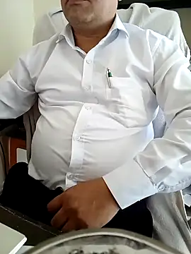 Snapshot of Hot-man39 chatting on 01-24-25, 11:15 Hot-man39 online show from 01-24-25, 11:15