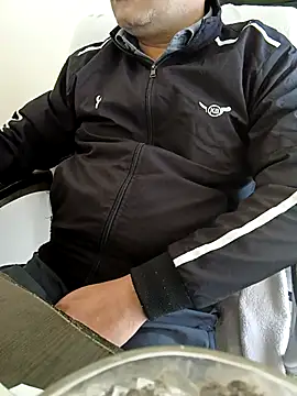 Snapshot of Hot-man39 chatting on 01-25-25, 07:28 Hot-man39 online show from 01-25-25, 07:28