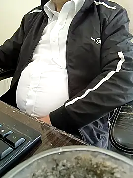 Snapshot of Hot-man39 chatting on 02-21-25, 04:51 Hot-man39 online show from 02-21-25, 04:51