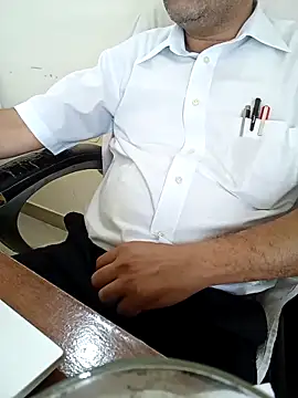 Snapshot of Hot-man39 chatting on 09-10-25, 08:36 Hot-man39 online show from 09-10-25, 08:36