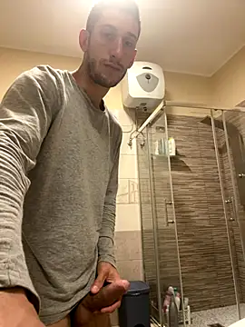 Gionnytav online show from 11-14-25, 04:33