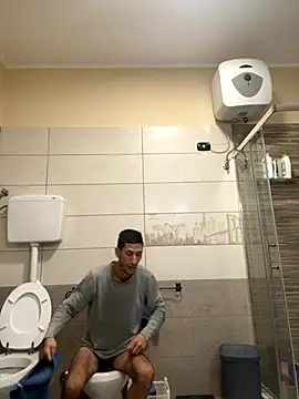 Gionnytav online show from 12-05-25, 04:43