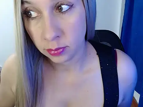 Dana idagiraldo37 online show from 01-08-26, 01:24