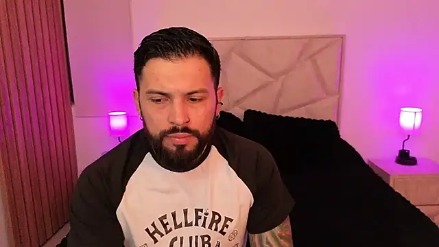 teseo and afroditha  online show from 04-15-26, 03:35