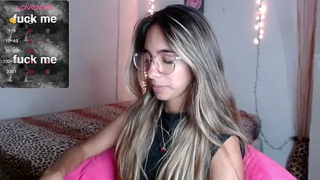 MitchWilson1 online show from 10-24-25, 12:08