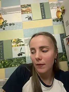 AlisaKissss online show from 04-14-26, 07:42