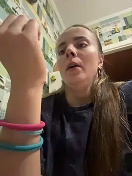 AlisaKissss online show from 04-15-26, 07:32