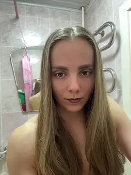 Snapshot of AlisaKissss chatting on 05-03-26, 05:02 AlisaKissss online show from 05-03-26, 05:02