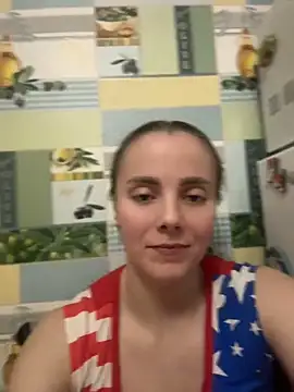 Snapshot of AlisaKissss chatting on 05-13-26, 07:55 AlisaKissss online show from 05-13-26, 07:55