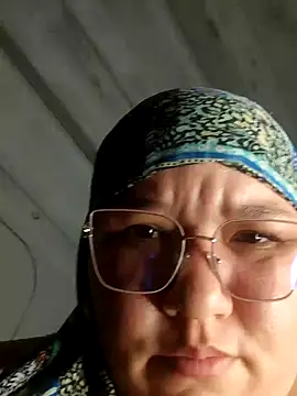 Snapshot of adhara-daaal chatting on 02-01-25, 03:19 adhara-daaal online show from 02-01-25, 03:19