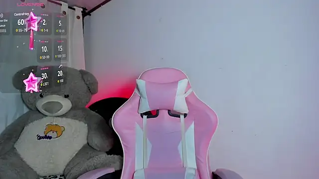 Snapshot of _elektrah chatting on 10-28-25, 12:25 elektrah online show from 10-28-25, 12:25