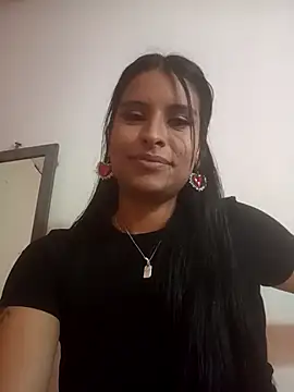 Snapshot of _elektrah chatting on 10-31-25, 06:09 elektrah online show from 10-31-25, 06:09