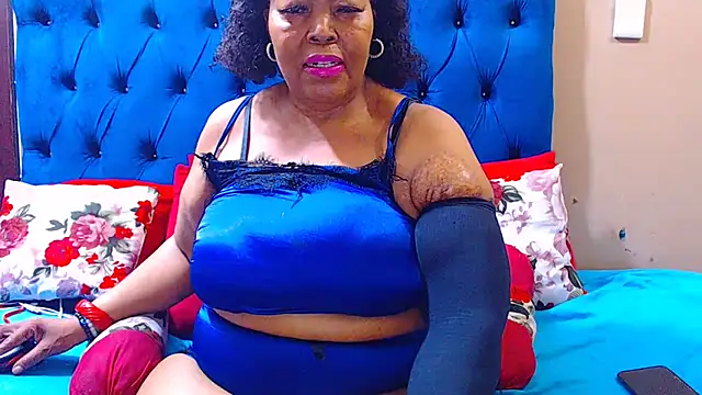 ebonycandy10 online show from 10-25-25, 06:57