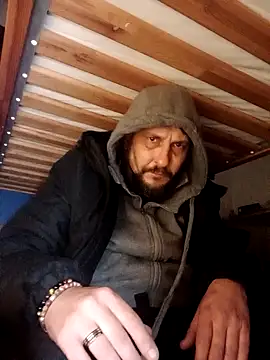 Snapshot of casanuevo chatting on 11-19-25, 05:13 casanuevo online show from 11-19-25, 05:13