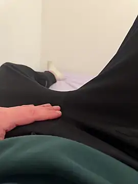 Snapshot of PLUK16 chatting on 02-06-26, 10:13 PLUK16 online show from 02-06-26, 10:13