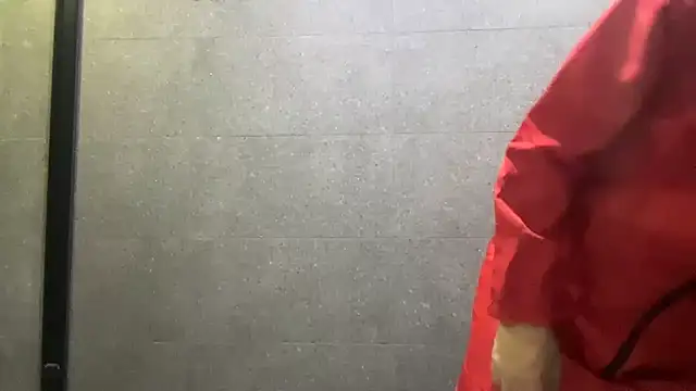 taka32204 online show from 09-22-25, 04:31