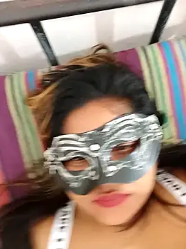 Snapshot of littlequeen77 chatting on 01-21-25, 08:52 littlequeen77 online show from 01-21-25, 08:52