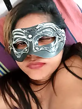 Snapshot of littlequeen77 chatting on 01-23-25, 10:32 littlequeen77 online show from 01-23-25, 10:32