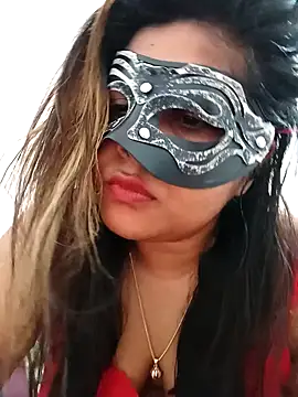 Snapshot of littlequeen77 chatting on 02-10-25, 12:18 littlequeen77 online show from 02-10-25, 12:18