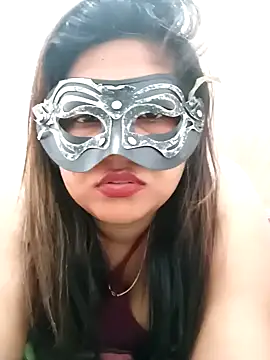 Snapshot of littlequeen77 chatting on 02-22-25, 07:01 littlequeen77 online show from 02-22-25, 07:01