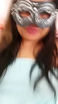 Snapshot of littlequeen77 chatting on 02-27-25, 10:04 littlequeen77 online show from 02-27-25, 10:04