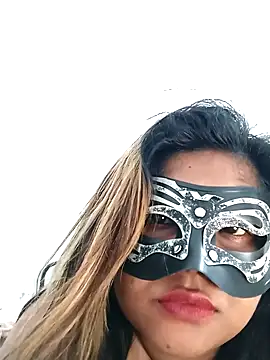 Snapshot of littlequeen77 chatting on 03-21-25, 08:39 littlequeen77 online show from 03-21-25, 08:39