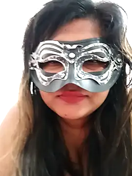 Snapshot of littlequeen77 chatting on 03-23-25, 02:15 littlequeen77 online show from 03-23-25, 02:15