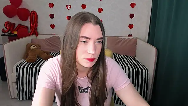 Snapshot of pussyhome2407 chatting on 03-05-25, 06:01 pussyhome2407 online show from 03-05-25, 06:01