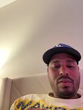 Danypapi online show from 06-24-26, 08:41