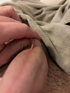 fuckitzer online show from 12-05-25, 07:54